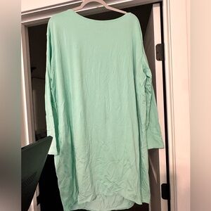 Lululemon back in action dress